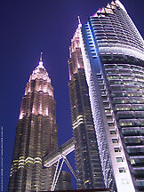 KLCCnightviewMdm.JPG