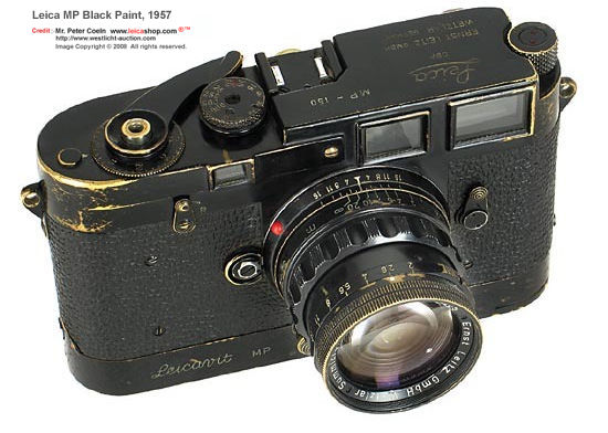 A Photo Visual Library on Leica MP Black Paint rangefinder camera Body w S N