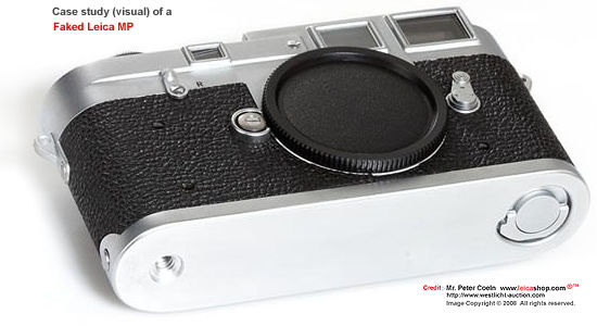 Simple base plate of a counterfeit Leica body