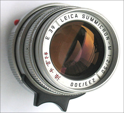 Sepcial LEICA Summicron-M 1:2/50mm Rooster Edition with unique engraving and matching serial number