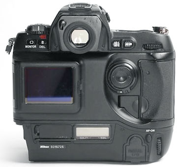 nikonD1Shutterblad3.jpg