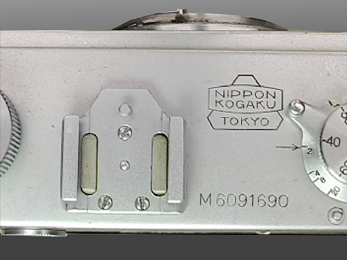Nikon M unSynch rangefinder camera model  center sync contact
