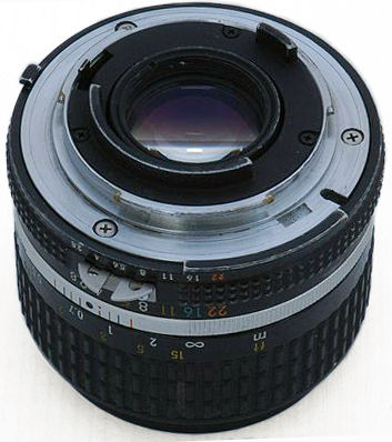 Nikon 35mm f/2.8 rear section
