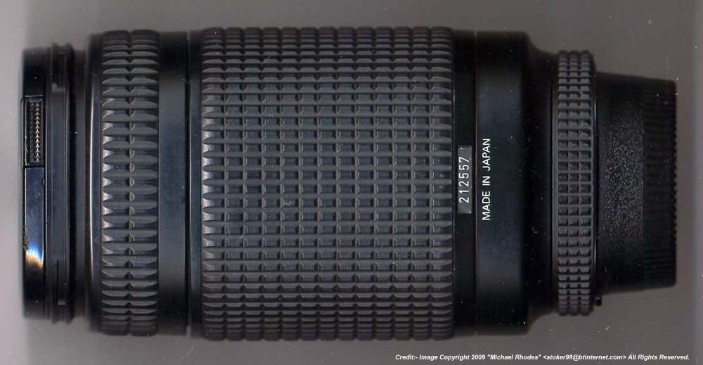 Nikon AF Zoom Nikkor 70-300mm f/4~5.6D Non-ED telephoto zoom lens