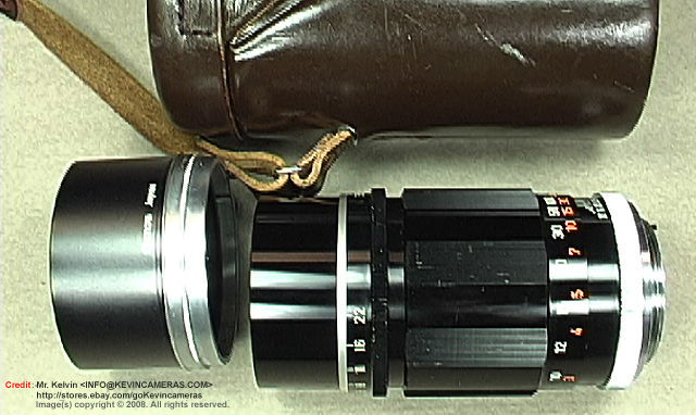 Canon 3.5/135mm (135mm f/3.5) black paint w/Canon 13.5cm finder/case and metal (black) lens hood