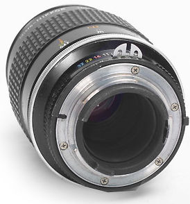105mmf4microShutterbladB.jpg
