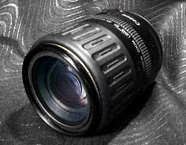 Ef 35-135mm by USELEVI@EABY.COM