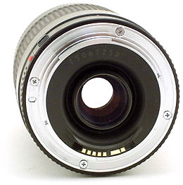 Canon  EF 75-300mm f4-5.6 II Version 38K loading ...