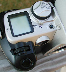 EOSelan2BtW7Cd.JPG