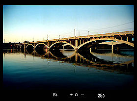 Mill_Bridge.jpg (11k) Loading...