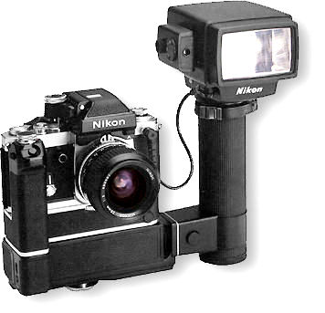 Nikon SB-5.jpg (18k) Loading..