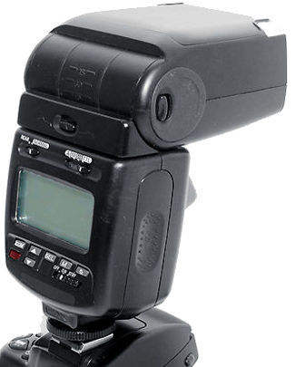Nikon Autofocus Flash Model: SB-26 TTL Speedlight