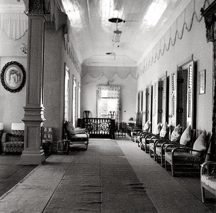 palace_view