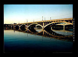 Mail Bridge.jpg (13k) Loading...