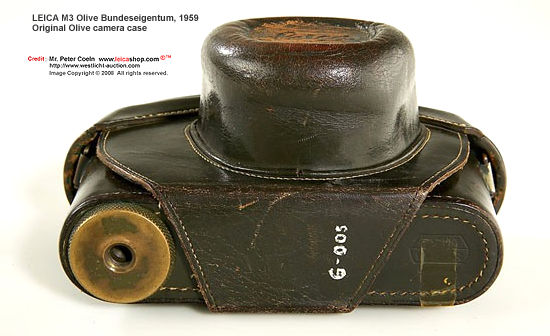 The special camera case in Olive green color Leica M3 Olive Bundeseigentum outfit, 1959