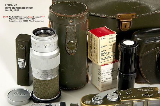 Leica M3 Olive Bundeseigentum outfit, 1959 various accompanied accessories