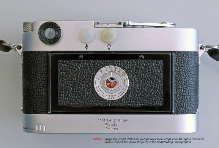 Rear section view of Leica MP 271 & No. 288 with Summicron 5cm f/2.0 used by Eisenstaedt  by LARS Netopil 