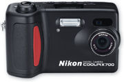 Coolpix 700.jpg