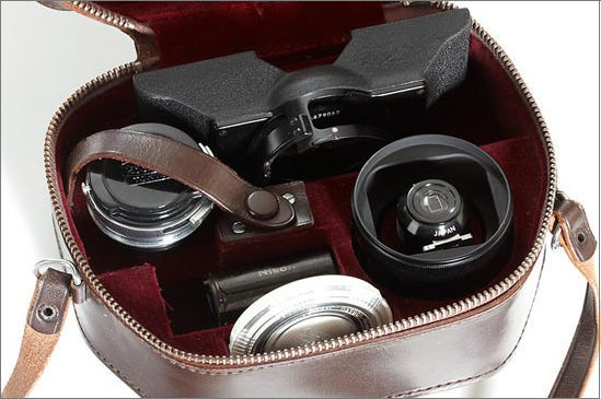 original Leather case that keeps the Stereo-Nikkor 1:3.5 f=3.5cm wideangle lens with other accessories