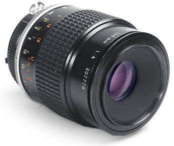 Manual Focus Micro-Nikkor 105mm f4.0s